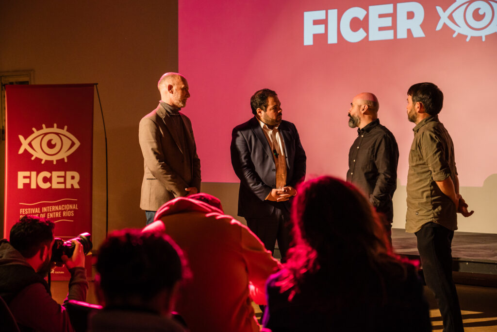 ficer