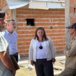 RECORRIERON VIVIENDAS QUE SE CONSTRUYEN EN GENERAL RAMÍREZ