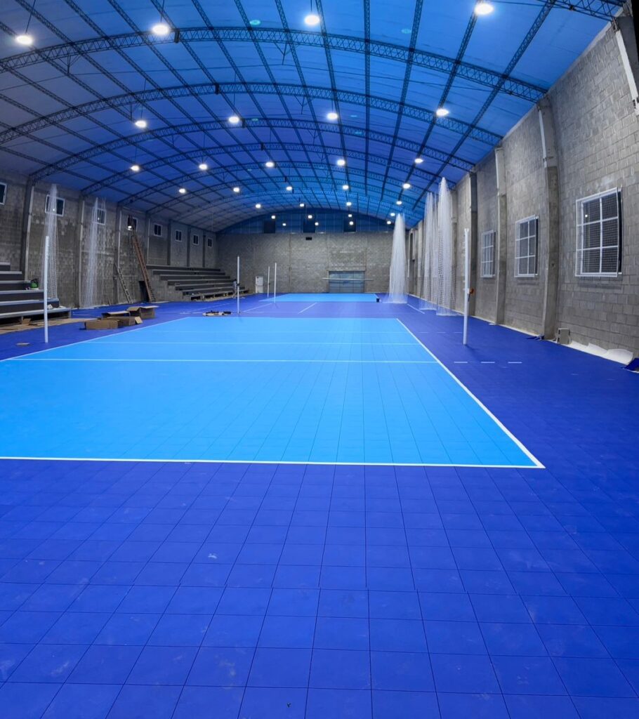 Estadio-Multifuncional-de-Cultural-Voleibol-910x1024