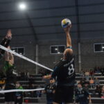 EL VOLEIBOL SIGUE DESPLEGANDO SU AGENDA EN CRESPO