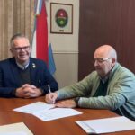 SE FIRMÓ EL CONTRATO PARA AMPLIAR LA PRIMERA ESCUELA DE ARGENTINA CON LADRILLOS PET