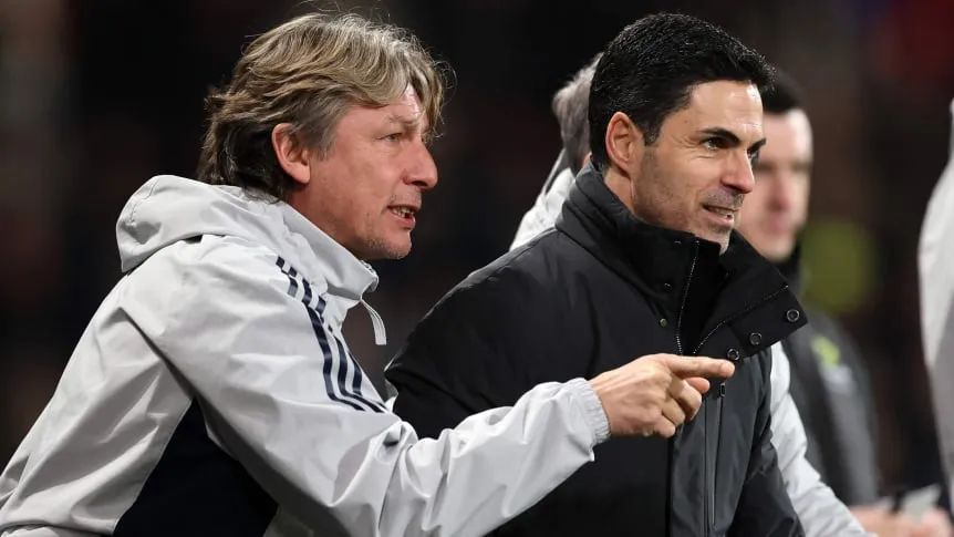 gabriel-heinze-y-mikel-arteta-_862x485